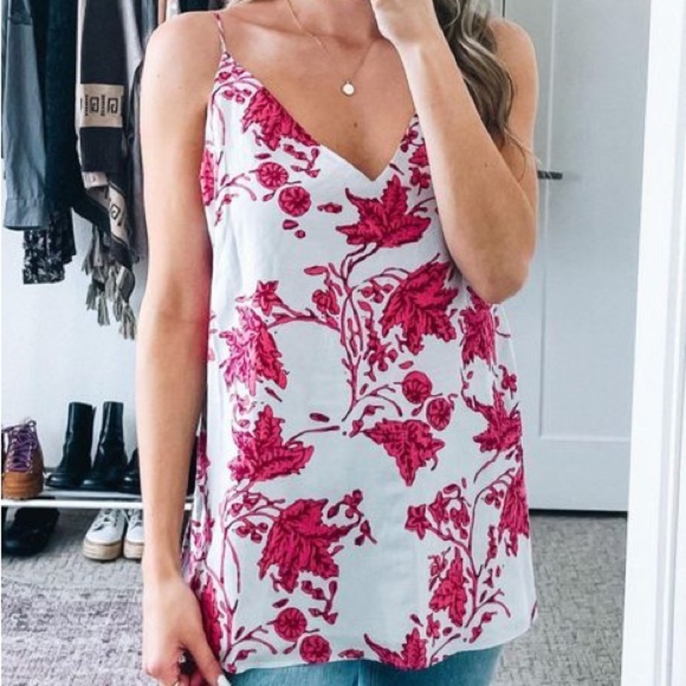 Women’s new Club Monaco blue and pink floral patterned silk blend tank blouse